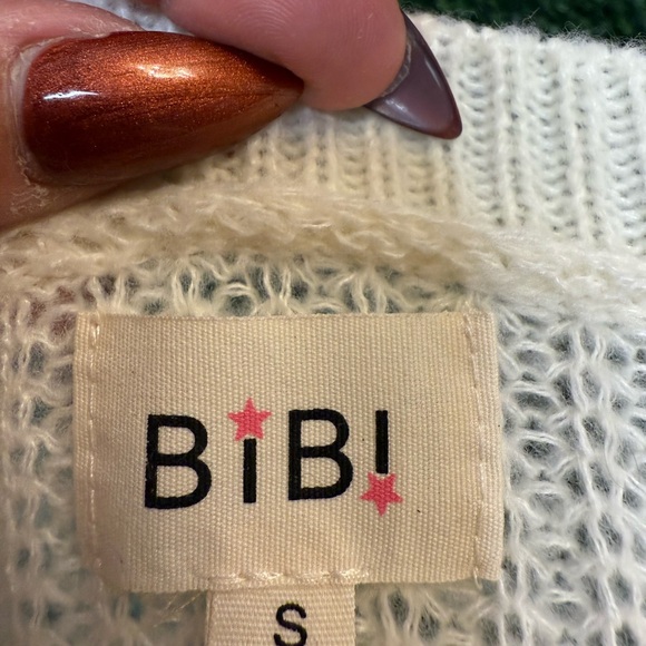 BiBi Fall Delicate‎ Cream Sweater with Flowers Size S but oversized NWOT - Picture 13 of 14